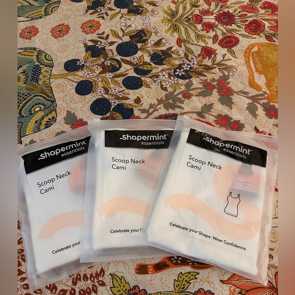 Shapermint Scoop Neck Camis!